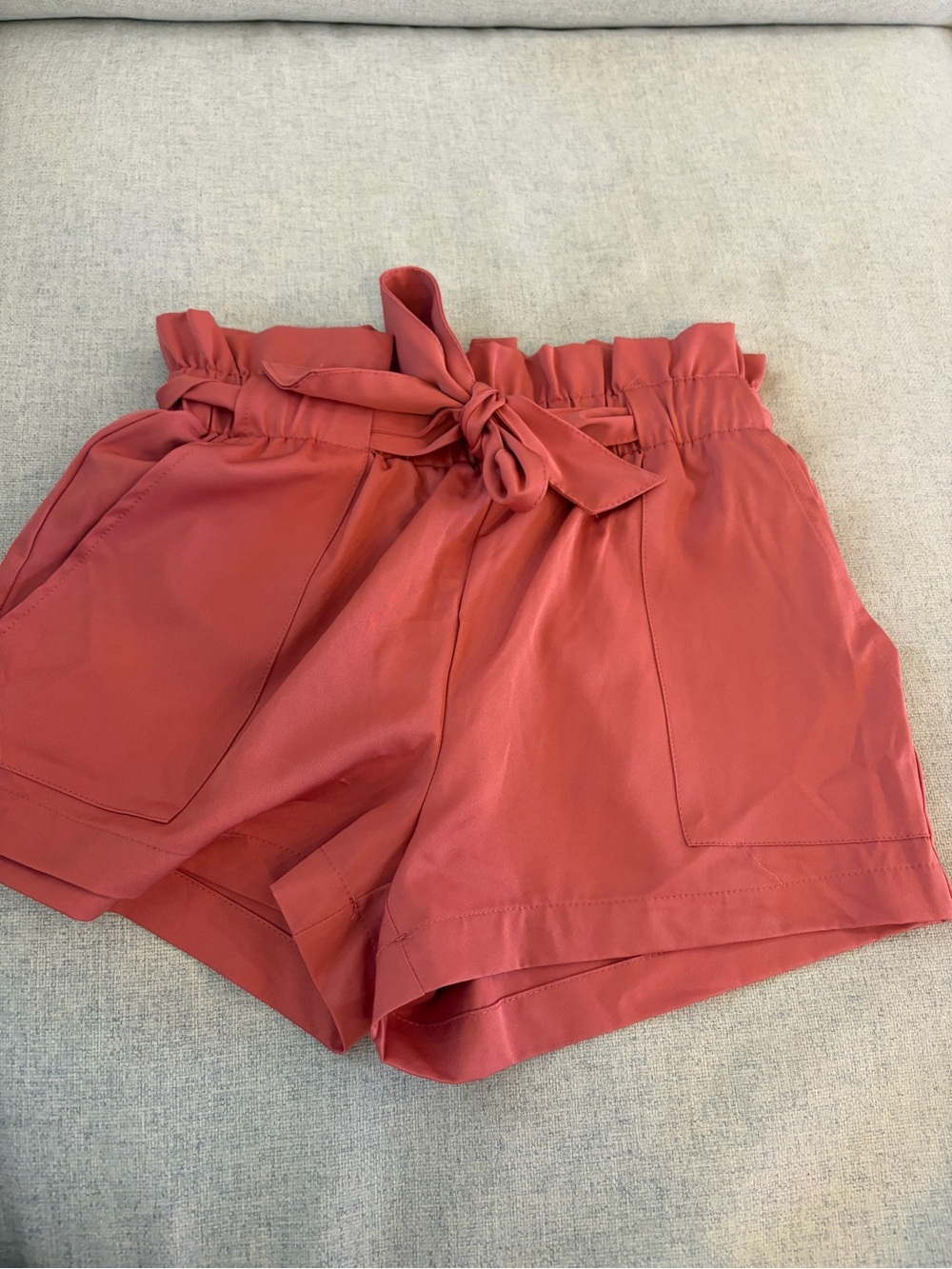 Soprano Coral Paperbag Waist Tie Shorts Size Small NWT